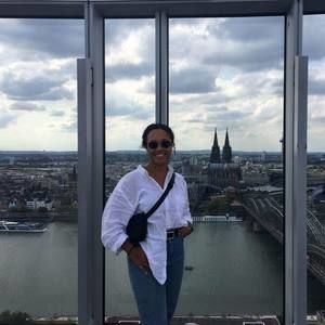 Meet your Posher, Gabrielle